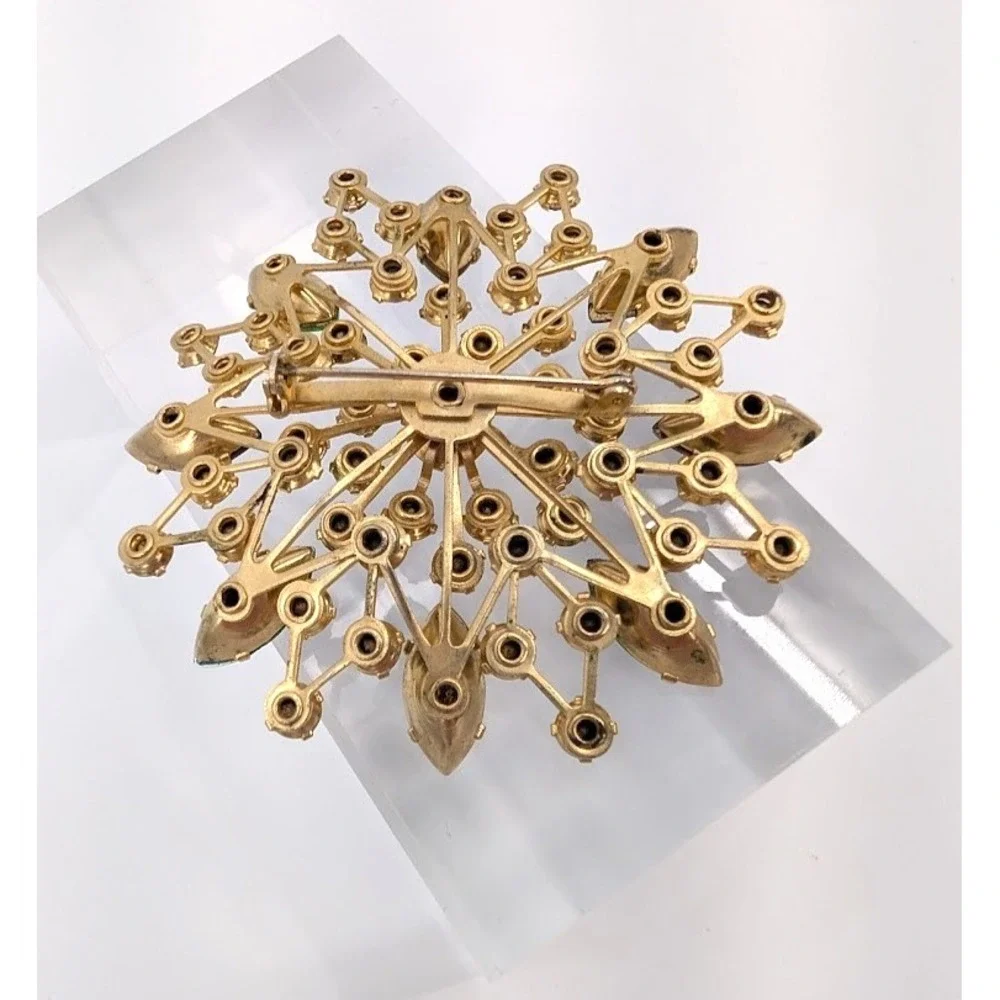 Vintage Rhinestone Sunburst Brooch 3D Layered Gold Tone Earth Colors MCM‎